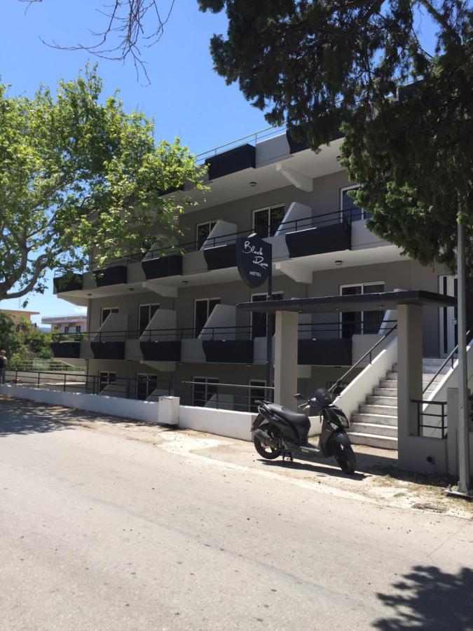 Black Rose Hotel&Supreme Apart Kremastí Zewnętrze zdjęcie